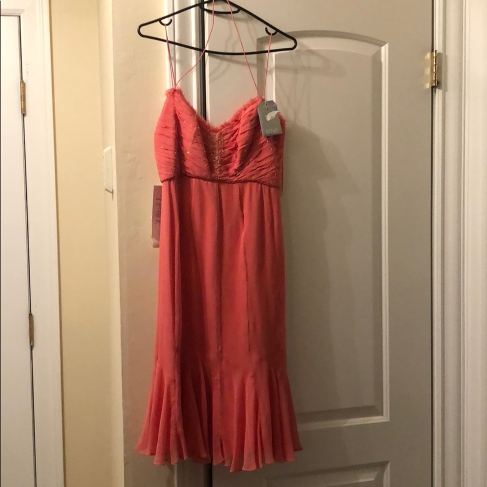 super flirty coral cocktail dress badgley mischka